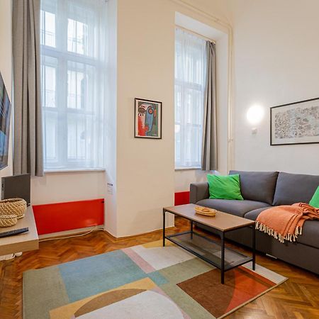 Dorotea - Cosy Home In The Heart Of Budapest Exterior foto